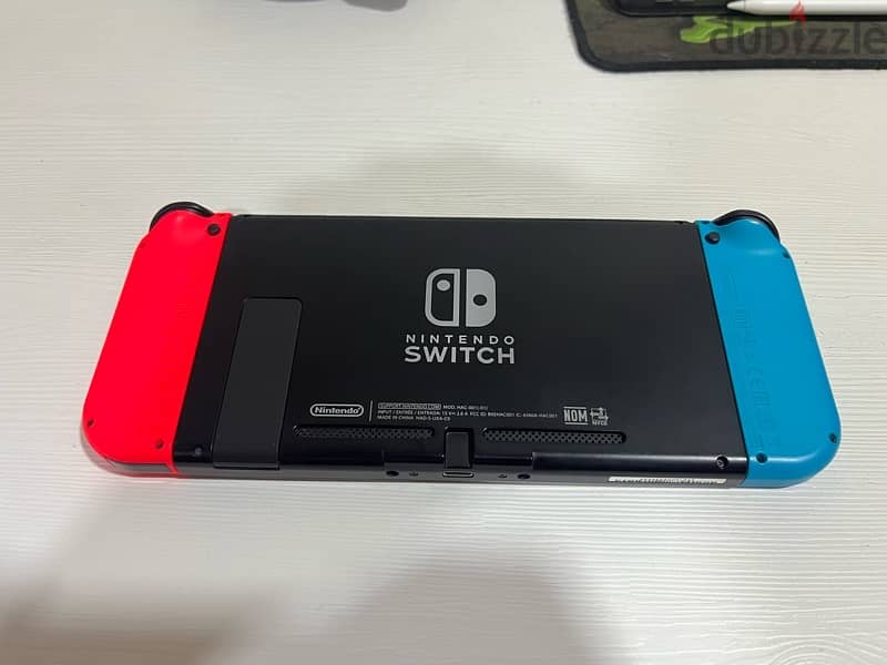 Nintendo Switch + Games 3