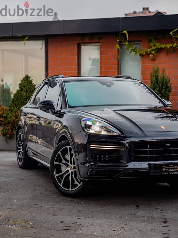 Porsche Cayenne Turbo 2019, Porsche Beirut Source&Services. 13.000Km 12