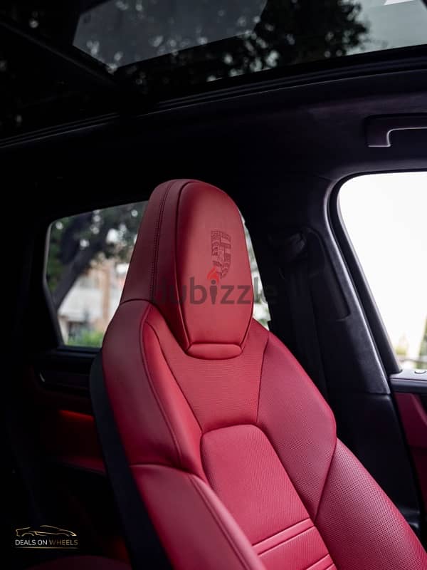 Porsche Cayenne Turbo 2019, Porsche Beirut Source&Services. 13.000Km 18