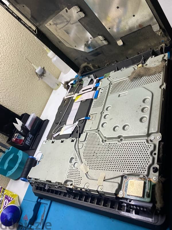 ps4 Clean + thermal paste 1