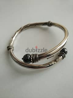 Old elegant bracelet - Not Negotiable 0