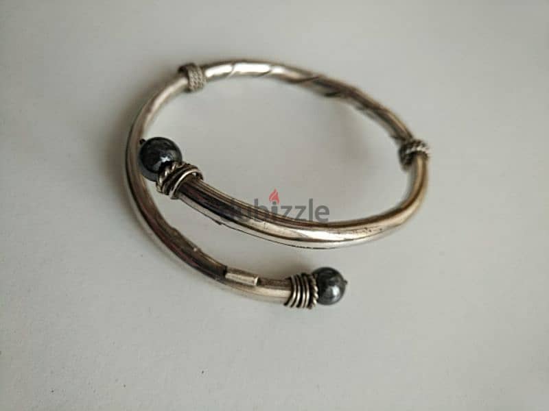 Old elegant bracelet - Not Negotiable 2