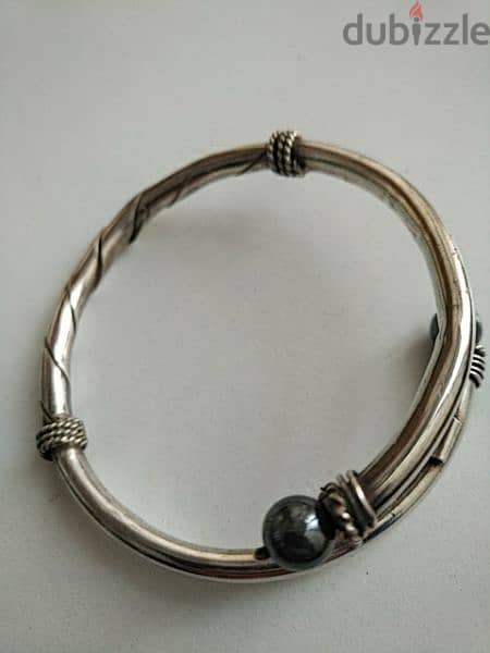 Old elegant bracelet - Not Negotiable 4