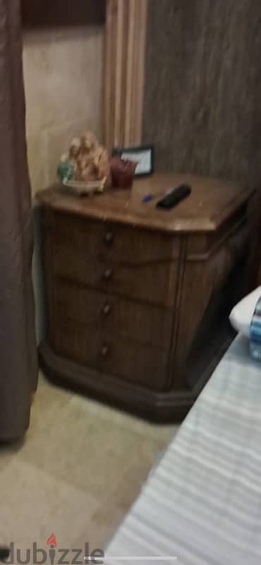 dresser mirror with 1 comode 1