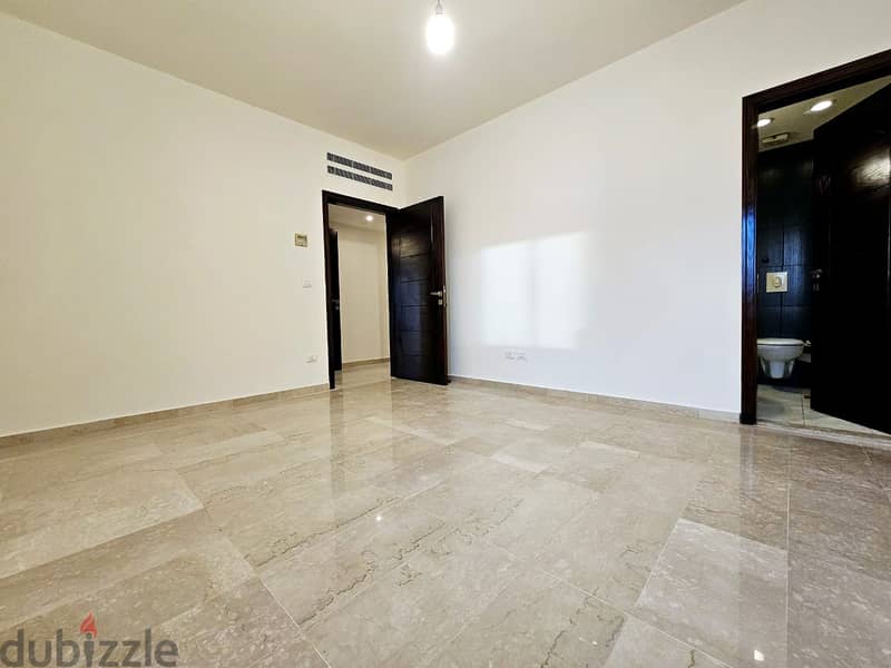 RA24-3722 Spacious Apartment 400m² in Sanayeh is now for rent 4