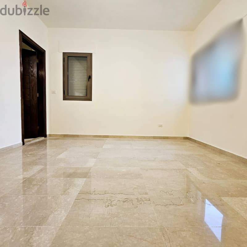 RA24-3722 Spacious Apartment 400m² in Sanayeh is now for rent 7