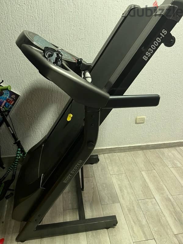 body system treadmill like new 0