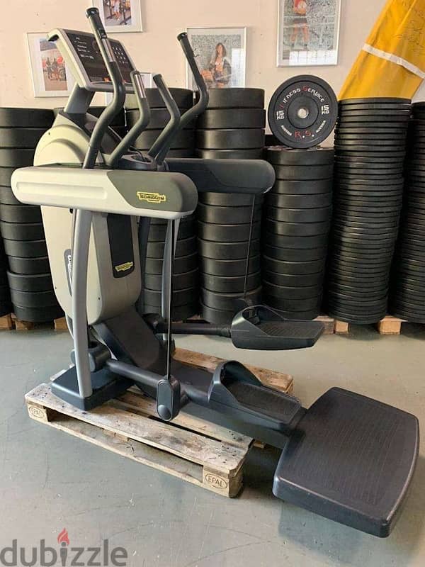 technogym vario like new mwjod b aley whatsapp 03139571 0