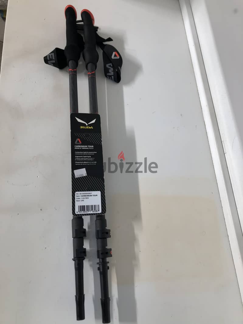 Salewa trekking and hiking poles. Carbonium Tour 3