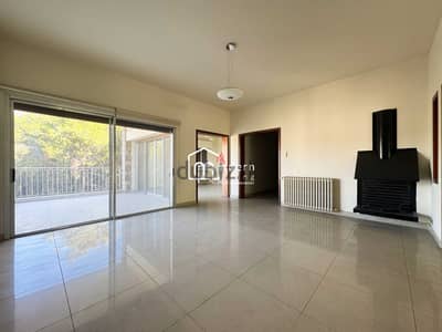 400 Sqm - Apartment for Sale in Rabieh