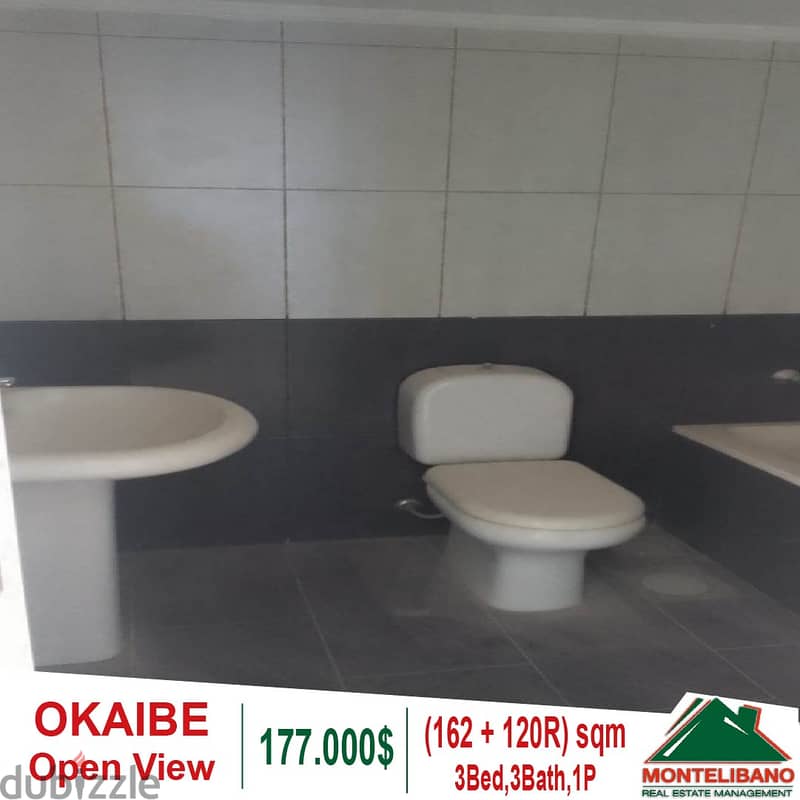 Duplex for sale in Okaibee!! 4