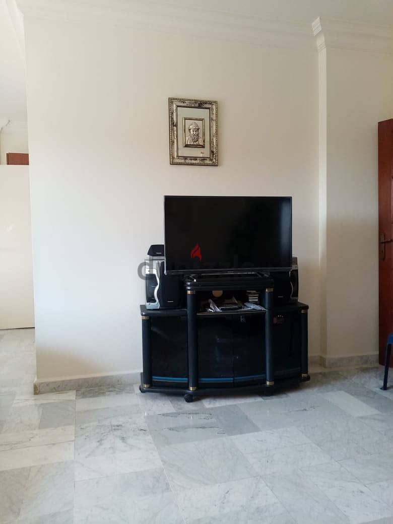 Apartment for rent in Awkar شقة للإيجار في عوكر 2