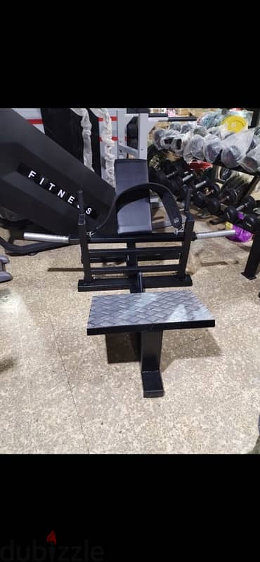 Hip thrust machine used 450$ 1