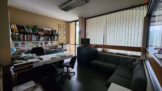 Office for rent in Louaizeh مكتب للإيجار في اللويزة 0