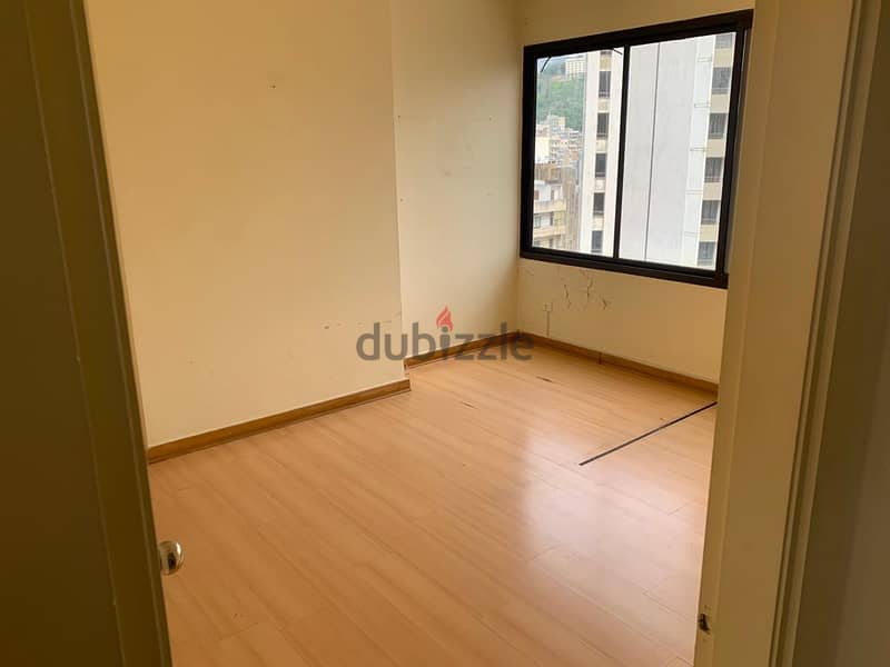 L12083-140 SQM Office for Rent In Zalka 1