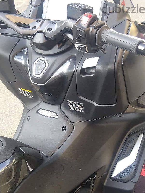 Yamaha Tmax 560 tech max company source and warranty 2