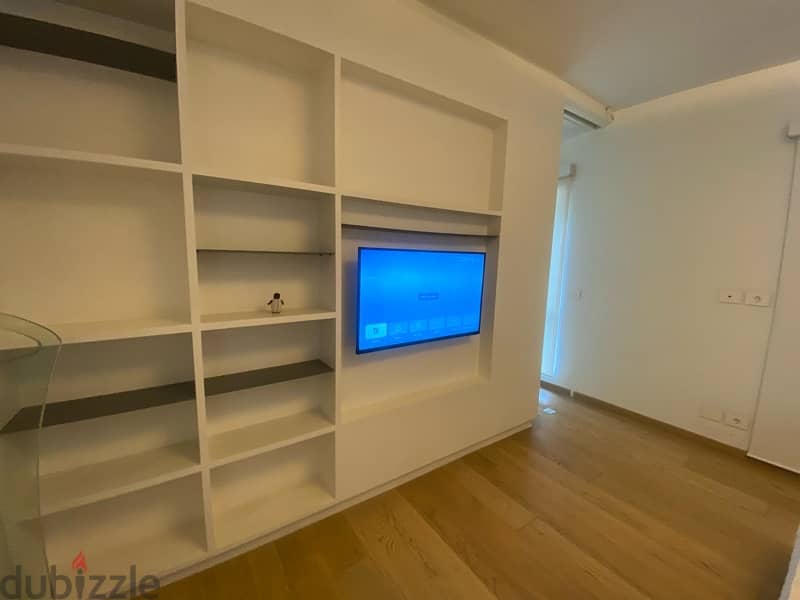 Beaitiful loft with large master bedroom yearly 5