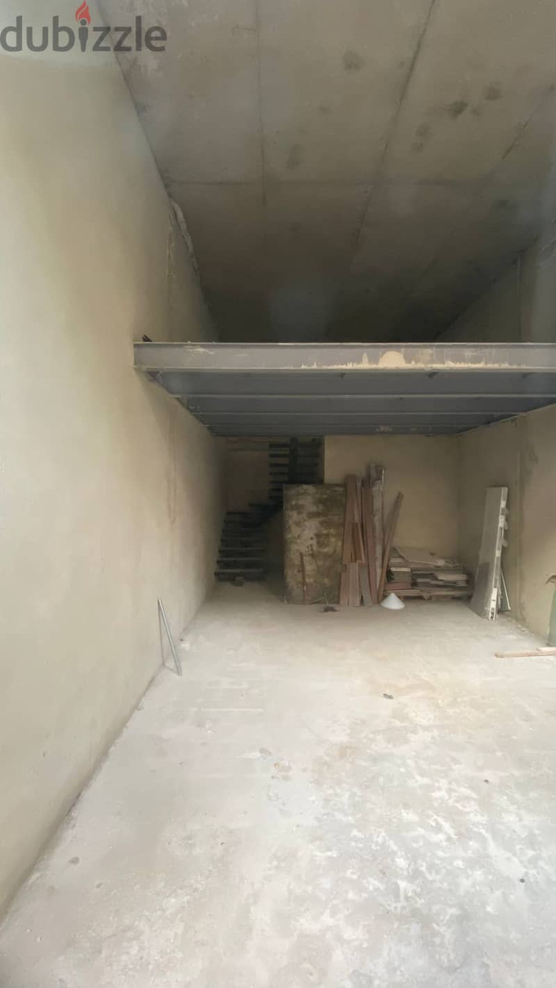 Shop for sale in Saydeh Achrafieh 1