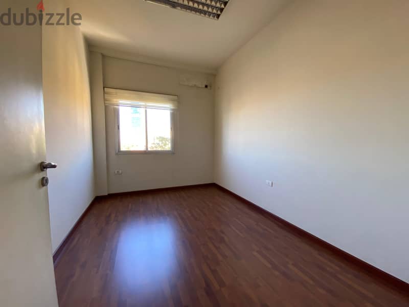 Office for rent in Antelias مكتب للايجار في انطلياس 4