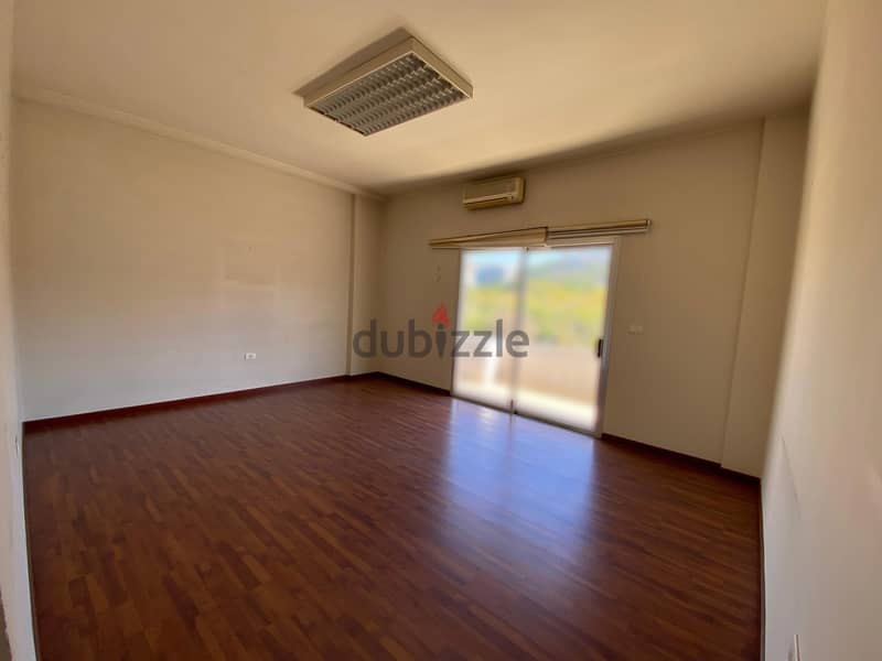 Office for rent in Antelias مكتب للايجار في انطلياس 5