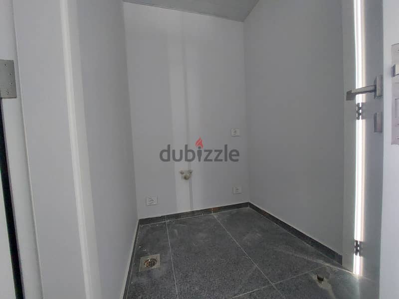 Office for rent in Antelias مكتب للايجار في انطلياس 2