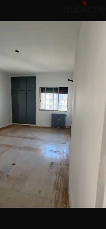 Apartment for sale in Qoraitem | شقة للبيع في قريطم 4