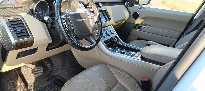 Range Rover Sport 2016 only 63000 mi 12