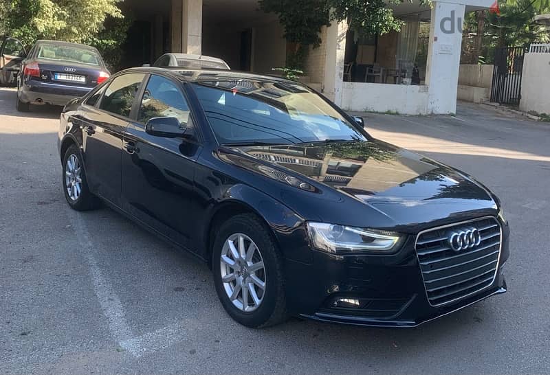 Audi A4 2016 76327620 0