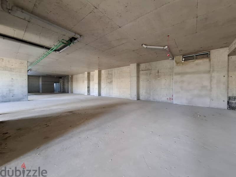 Hazmiyeh | 620m² Warehouse | High Ceiling | Easy Access | Parking 3