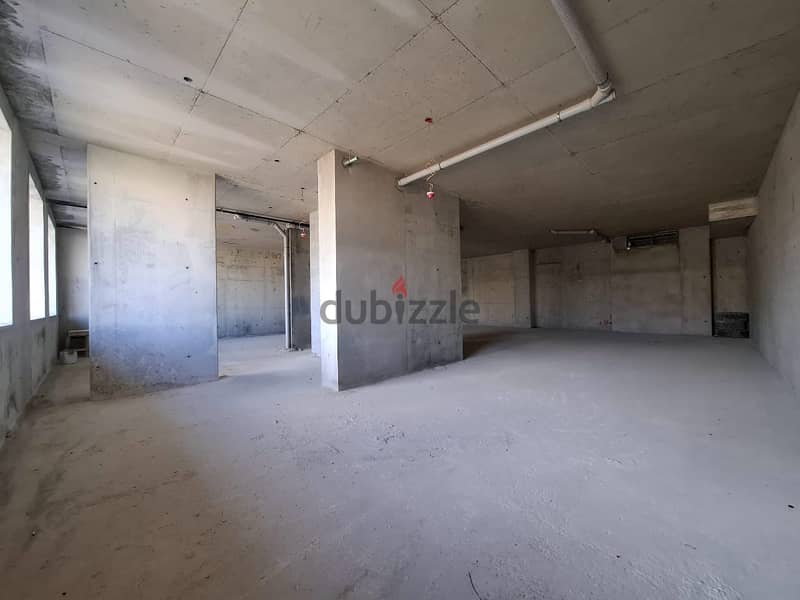 Hazmiyeh | 620m² Warehouse | High Ceiling | Easy Access | Parking 4