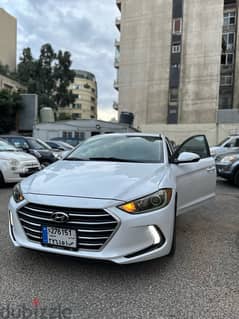 Hyundai Elantra 2018 0