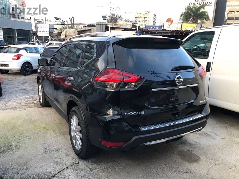 Nissan Rogue 2017 4