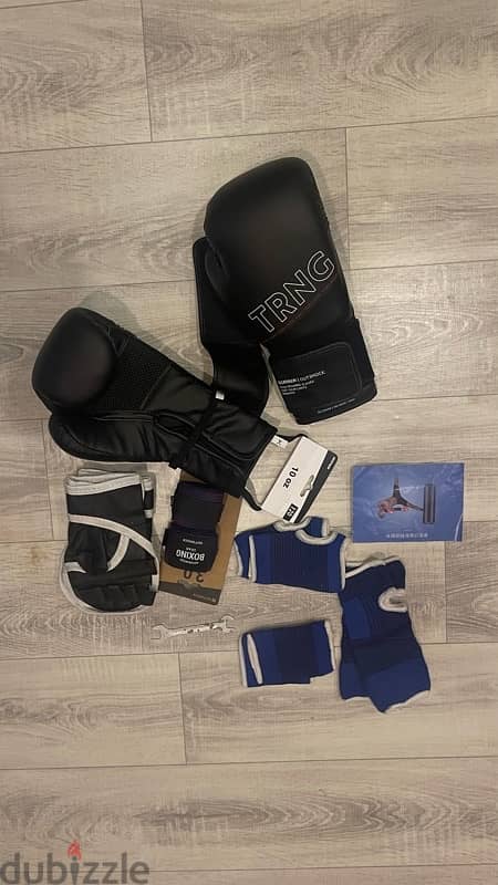 Boxing Bag  1m80  with gloves and equipments 6