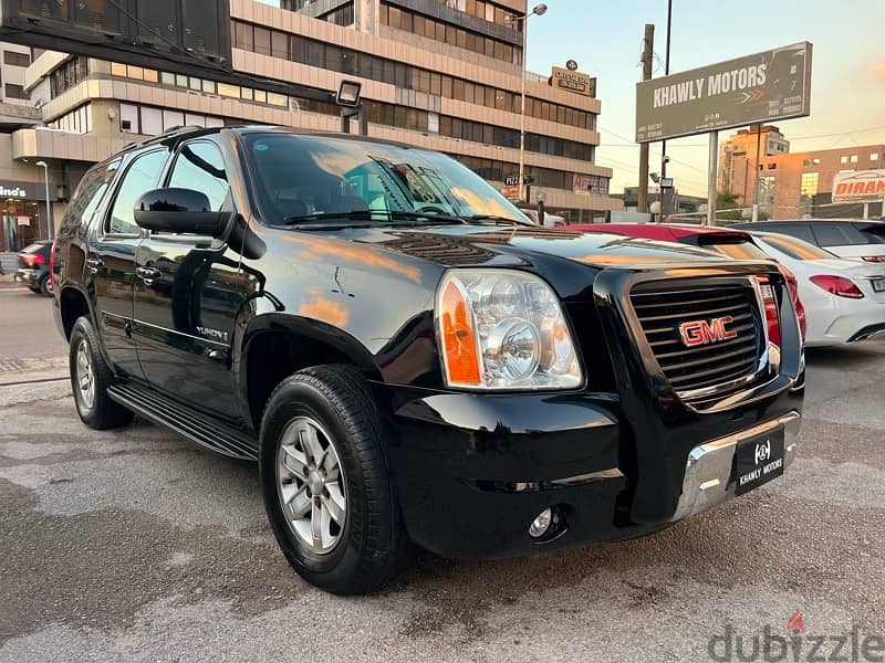 GMC Yukon SLT Rymco source one owner 1