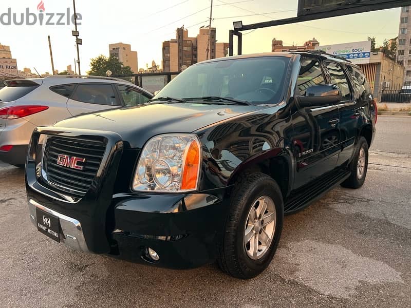 GMC Yukon SLT Rymco source one owner 2