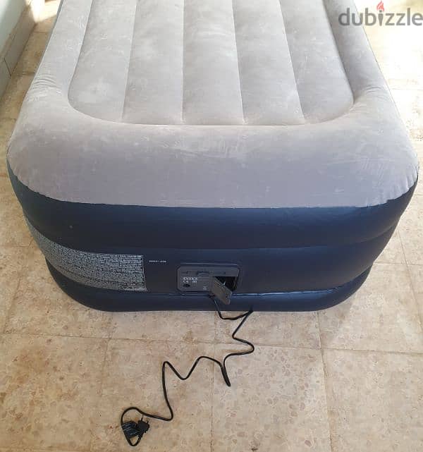 electric air bed like new very gd condition beyrout ashrafiye 03723895 11