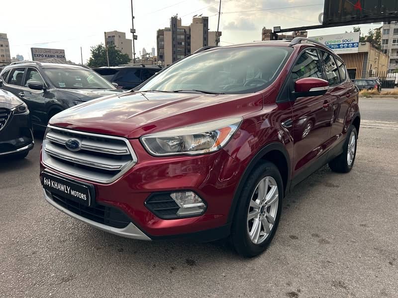 Ford Escape 4WD one owner 1