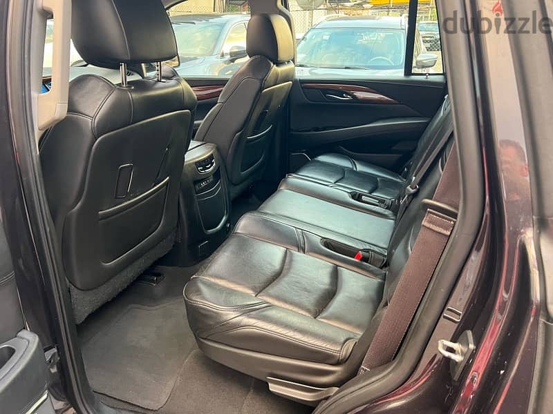 Cadillac Escalade Platinum one owner 8