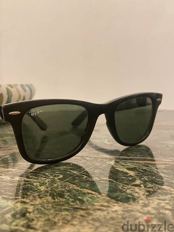 wayfarers ray bans 0