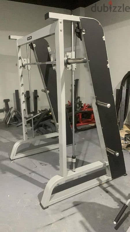 smith machine 03027072 GEO SPORT معدات رياضية جديد ومستعمل 1