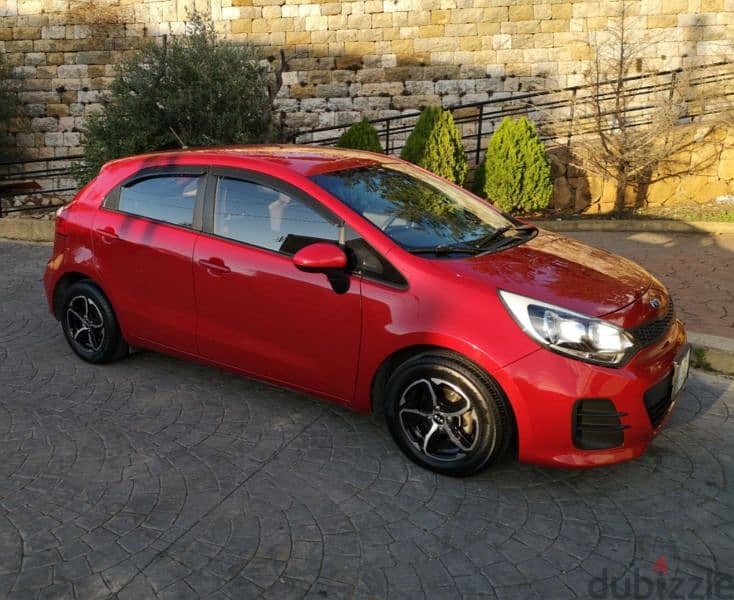 Kia Rio 2017 hatchback, company source 3