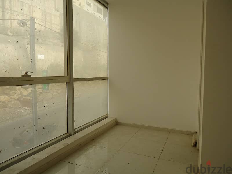 Office for rent in Mansourieh مكتب للايجار في منصورية 2