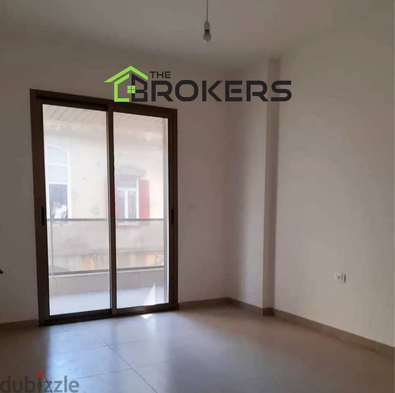 Apartment for Sale in Bechara El Khoury شقة  للبيع في بشارة الخوري 2