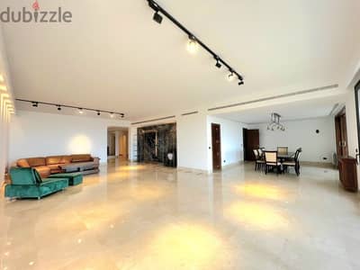 AH-HKL-278 Spacious 400 sqm Apartment in Downtown with Prime Sea View