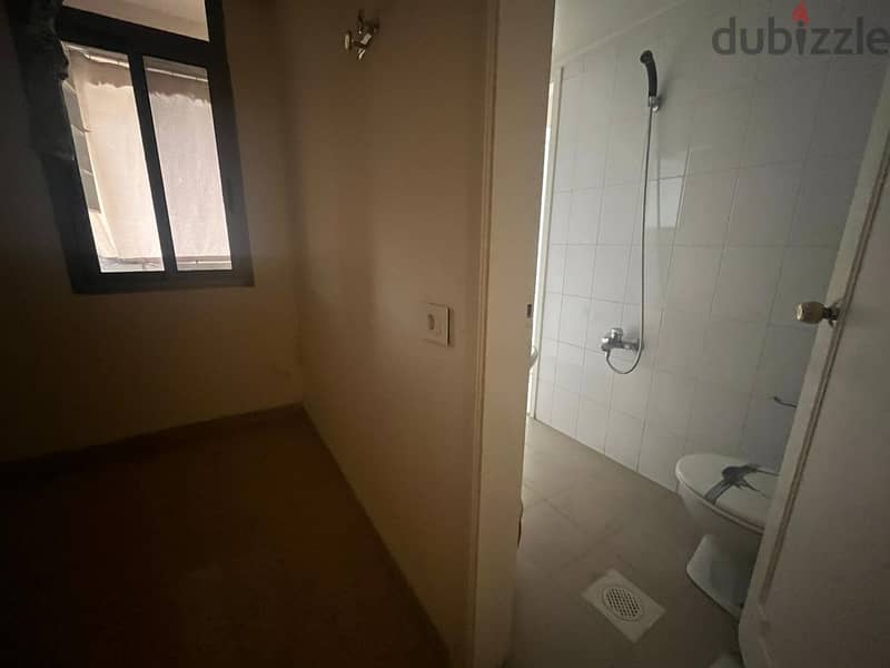 Apartment For rent in Badaro شقة للإيجار في بدارو 19