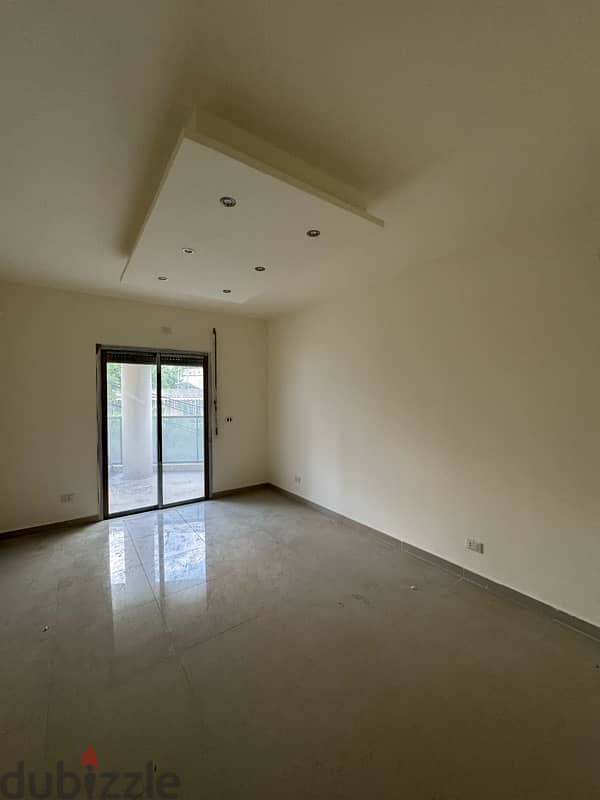 Apartment for Sale in Louaize - شقة مميزة للبيع في اللويزه 9