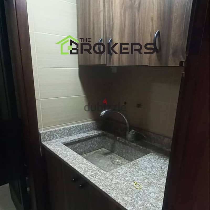 Office for Rent in Rawche  مكتب للايجار في الروشة 3