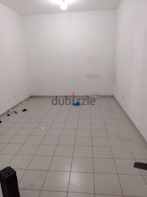 shop space for rent in bsalim, laplaza center 4