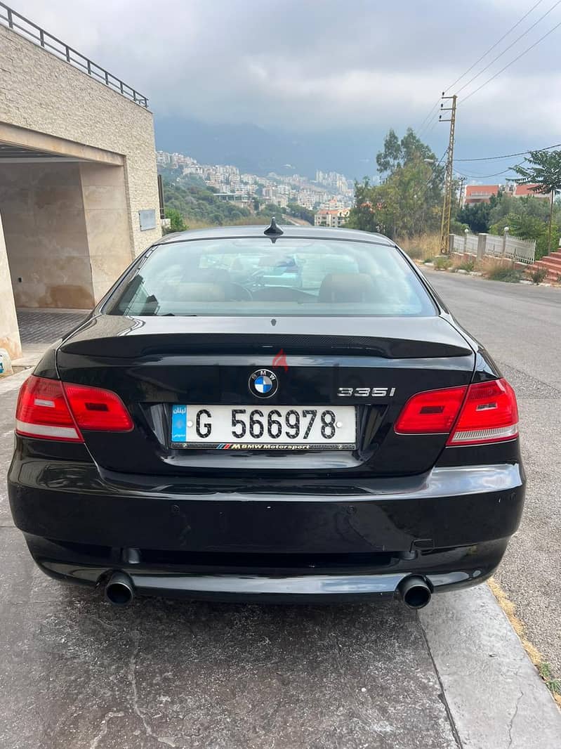 BMW 335i - Full options 4