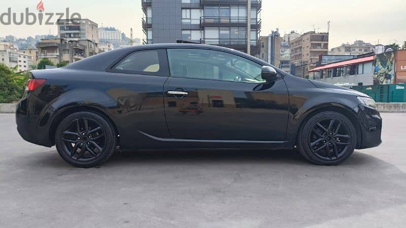 Kia Cerato 2012 3